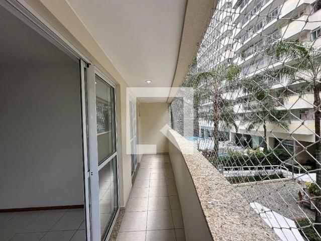 Apartamento para Locação em Rio de Janeiro/RJ Catete 3 Quartos