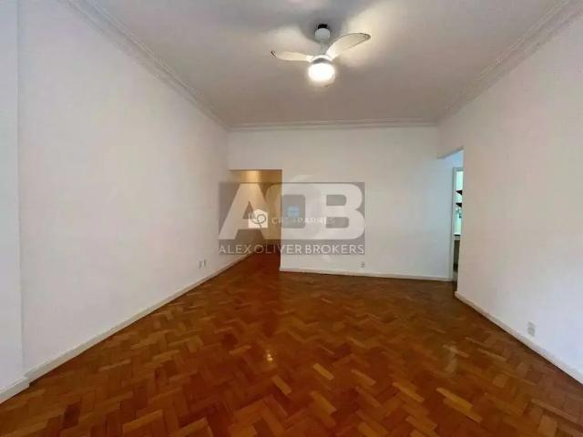 Apartamento para Locação em Rio de Janeiro/RJ Copacabana 3 Quartos
