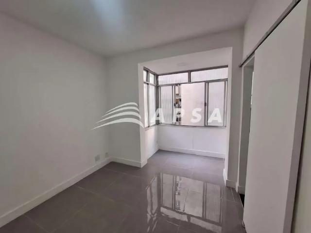 Apartamento para Locação em Rio de Janeiro/RJ Copacabana 1 Quartos