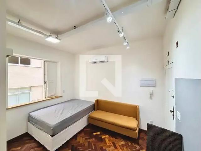 Apartamento para Locação em Rio de Janeiro/RJ Copacabana 1 Quartos