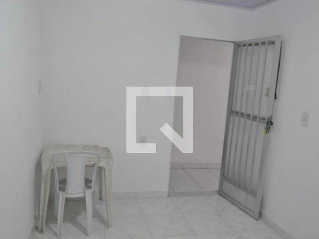 Apartamento para Locação em Rio de Janeiro/RJ Del Castilho 1 Quartos