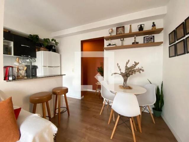 Apartamento para Locação em Rio de Janeiro/RJ Del Castilho 2 Quartos