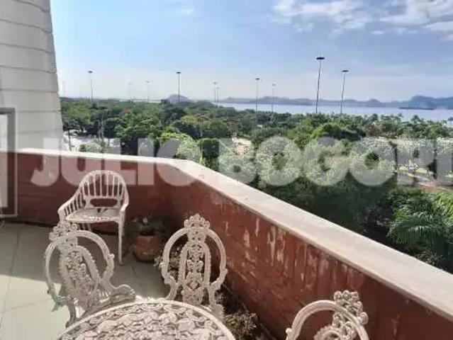 Apartamento para Locação em Rio de Janeiro/RJ Flamengo 4 Quartos