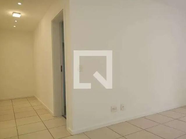 Apartamento para Locação em Rio de Janeiro/RJ Freguesia Ilha do Governador 2 Quartos