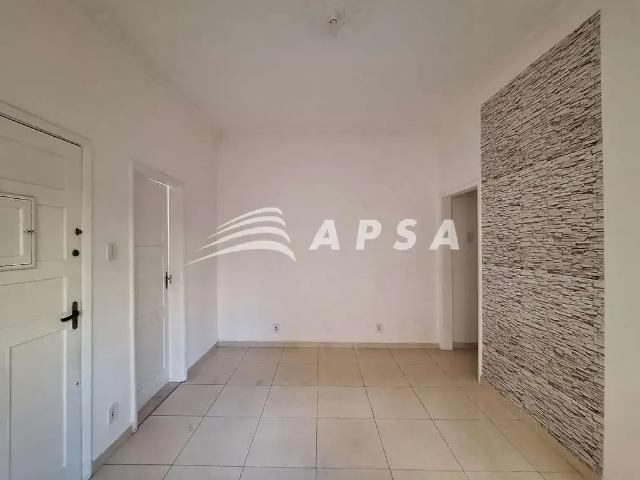 Apartamento para Locação em Rio de Janeiro/RJ Grajaú 2 Quartos