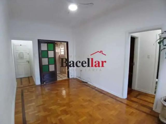 Apartamento para Locação em Rio de Janeiro/RJ Grajaú 2 Quartos