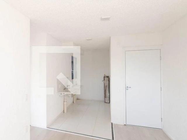 Apartamento para Locação em Rio de Janeiro/RJ Inhoaíba 2 Quartos