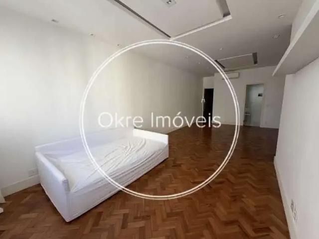 Apartamento para Locação em Rio de Janeiro/RJ Ipanema 3 Quartos