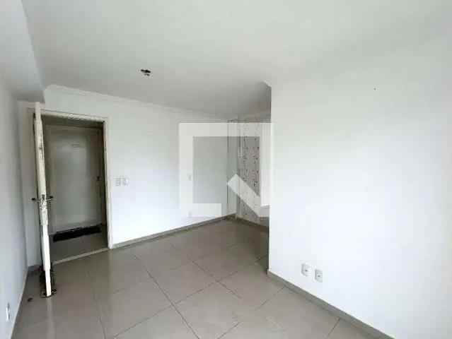 Apartamento para Locação em Rio de Janeiro/RJ Irajá 2 Quartos