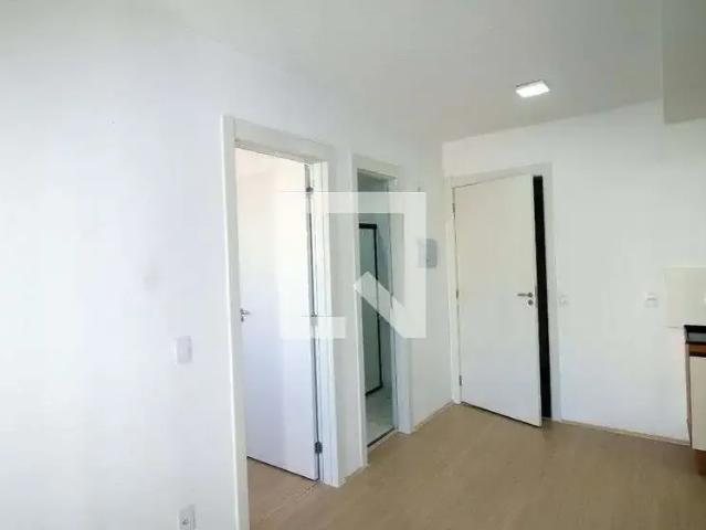 Apartamento para Locação em Rio de Janeiro/RJ Irajá 2 Quartos