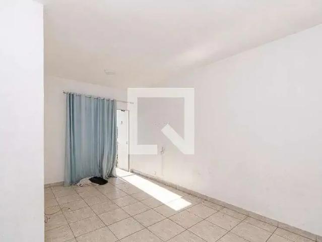 Apartamento para Locação em Rio de Janeiro/RJ Irajá 2 Quartos