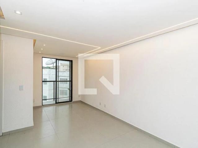 Apartamento para Locação em Rio de Janeiro/RJ Irajá 2 Quartos