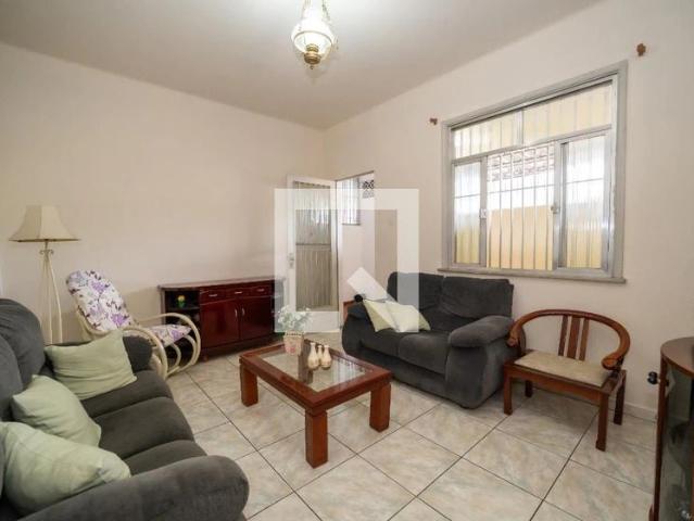 Apartamento para Locação em Rio de Janeiro/RJ Irajá 2 Quartos