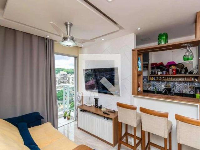 Apartamento para Locação em Rio de Janeiro/RJ Irajá 2 Quartos