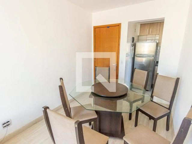 Apartamento para Locação em Rio de Janeiro/RJ Irajá 2 Quartos