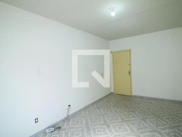 Apartamento para Locação em Rio de Janeiro/RJ Irajá 3 Quartos