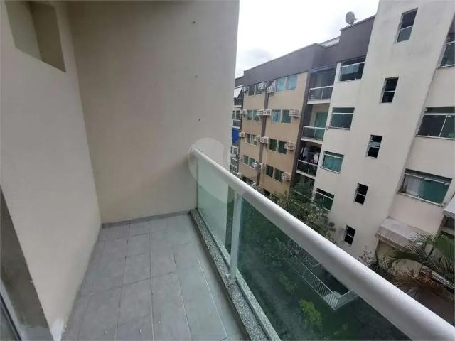Apartamento para Locação em Rio de Janeiro/RJ Jacarepaguá 2 Quartos