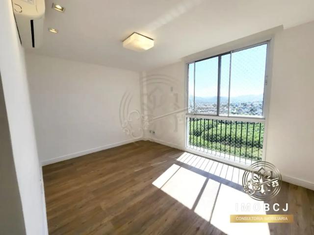 Apartamento para Locação em Rio de Janeiro/RJ Jacarepaguá 4 Quartos