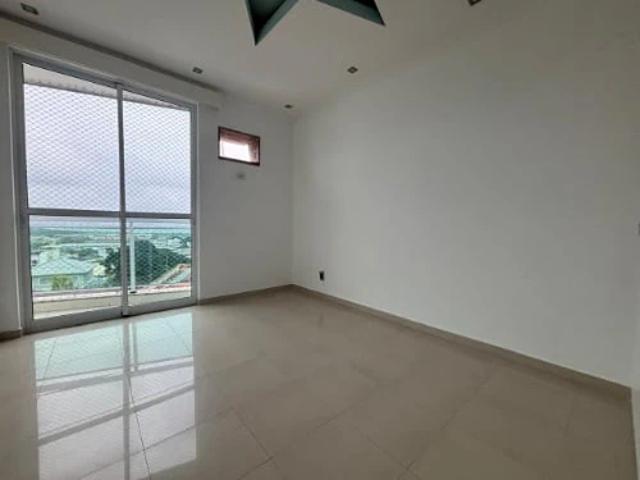 Apartamento para Locação em Rio de Janeiro/RJ Jardim Guanabara 3 Quartos