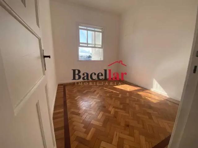 Apartamento para Locação em Rio de Janeiro/RJ Jardim Guanabara 2 Quartos