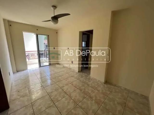Apartamento para Locação em Rio de Janeiro/RJ Jardim Sulacap 2 Quartos