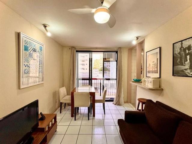 Apartamento para Locação em Rio de Janeiro/RJ Laranjeiras 2 Quartos