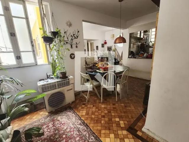 Apartamento para Locação em Rio de Janeiro/RJ Laranjeiras 3 Quartos