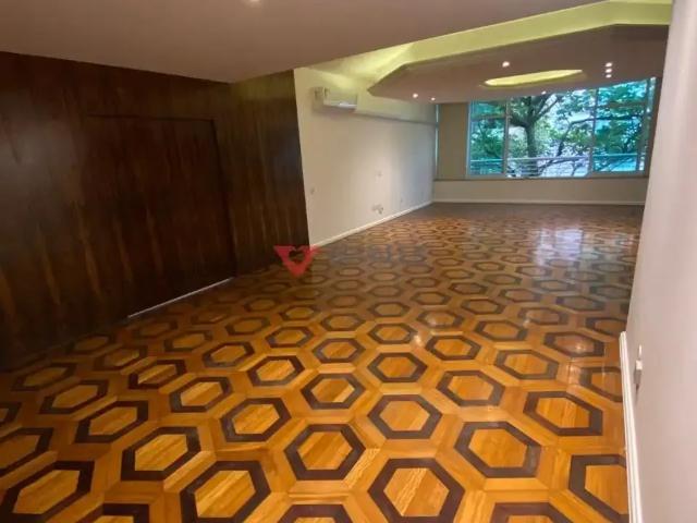 Apartamento para Locação em Rio de Janeiro/RJ Leblon 4 Quartos