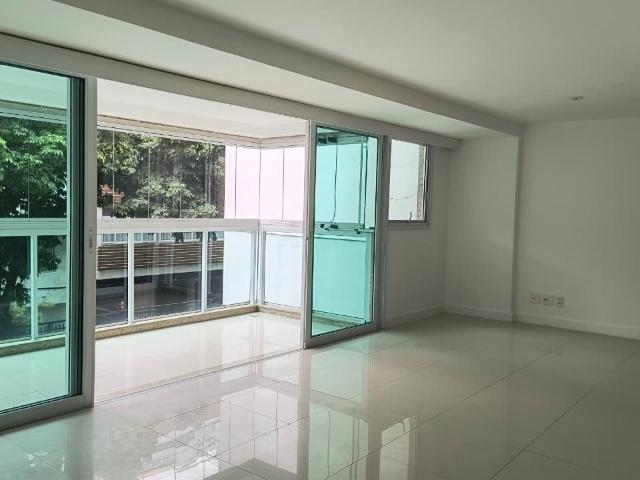 Apartamento para Locação em Rio de Janeiro/RJ Leblon 4 Quartos