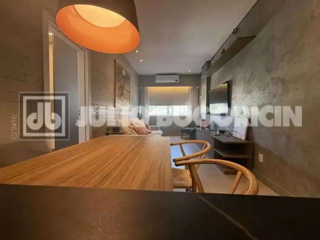 Apartamento para Locação em Rio de Janeiro/RJ Leblon 2 Quartos