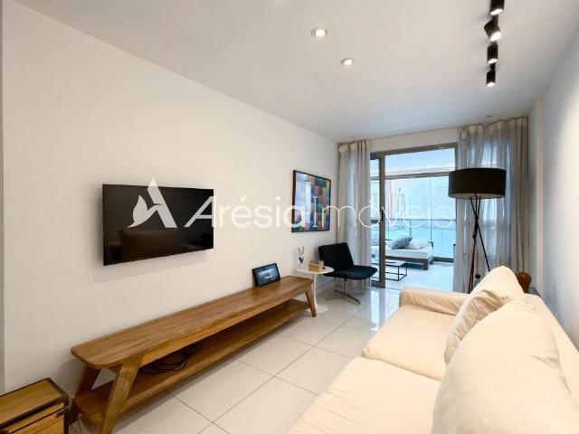 Apartamento para Locação em Rio de Janeiro/RJ Leblon 2 Quartos