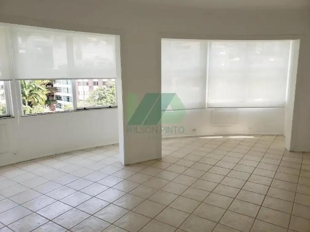 Apartamento para Locação em Rio de Janeiro/RJ Leblon 2 Quartos