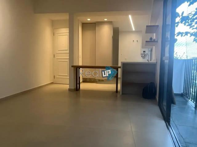 Apartamento para Locação em Rio de Janeiro/RJ Leblon 2 Quartos