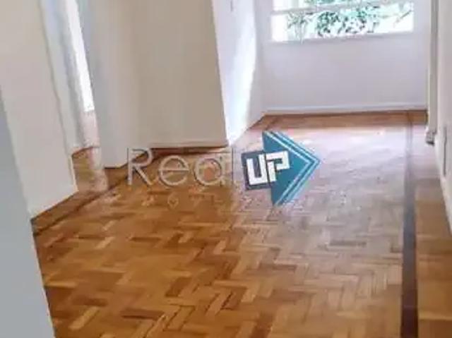 Apartamento para Locação em Rio de Janeiro/RJ Leblon 2 Quartos