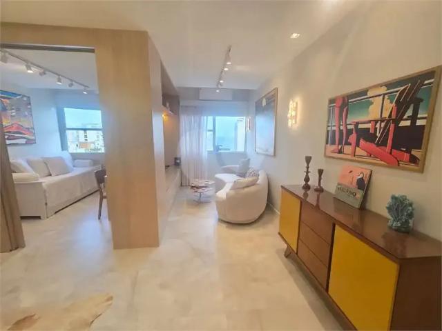 Apartamento para Locação em Rio de Janeiro/RJ Leblon 2 Quartos