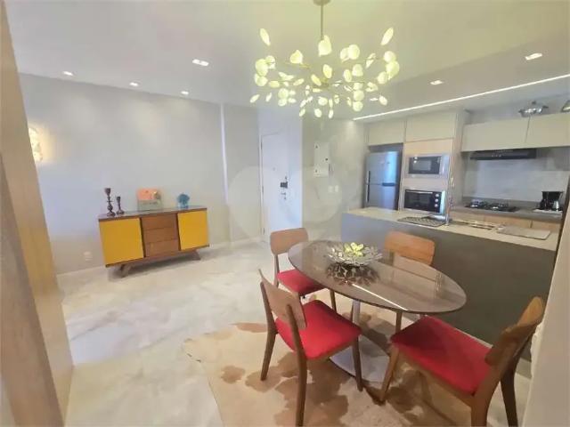 Apartamento para Locação em Rio de Janeiro/RJ Leblon 2 Quartos