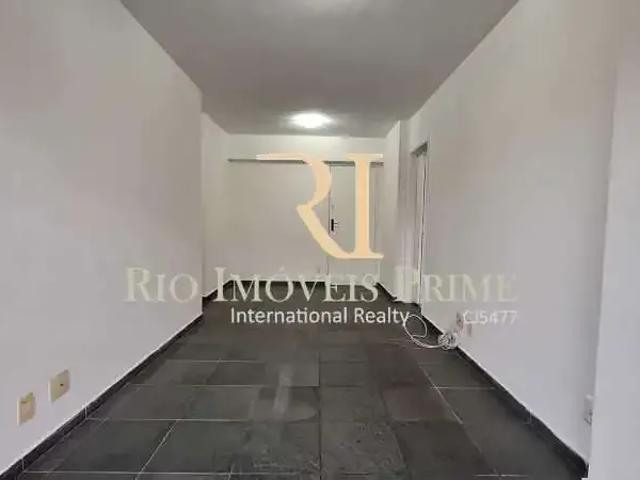 Apartamento para Locação em Rio de Janeiro/RJ Praça da Bandeira 2 Quartos