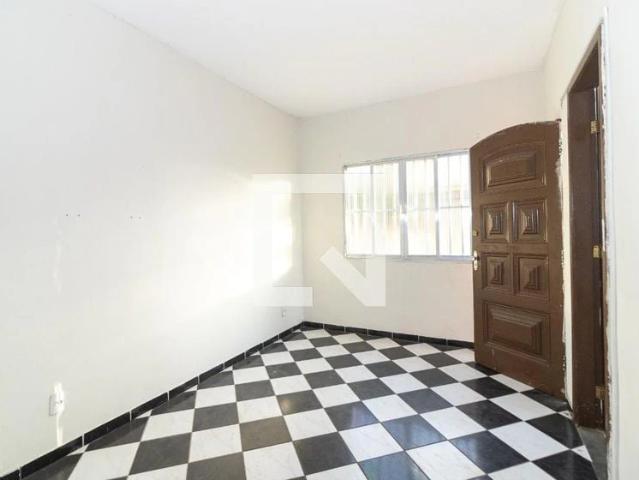 Apartamento para Locação em Rio de Janeiro/RJ Realengo 2 Quartos