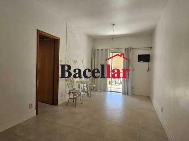 Apartamento para Locação em Rio de Janeiro/RJ Tijuca 2 Quartos