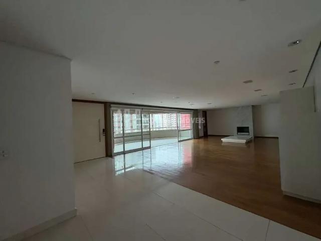 Apartamento para Locação em São Caetano do Sul/SP Santa Paula 4 Quartos