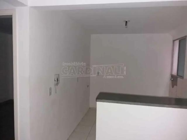 Apartamento para Locação em São Carlos/SP Recreio São Judas Tadeu 2 Quartos