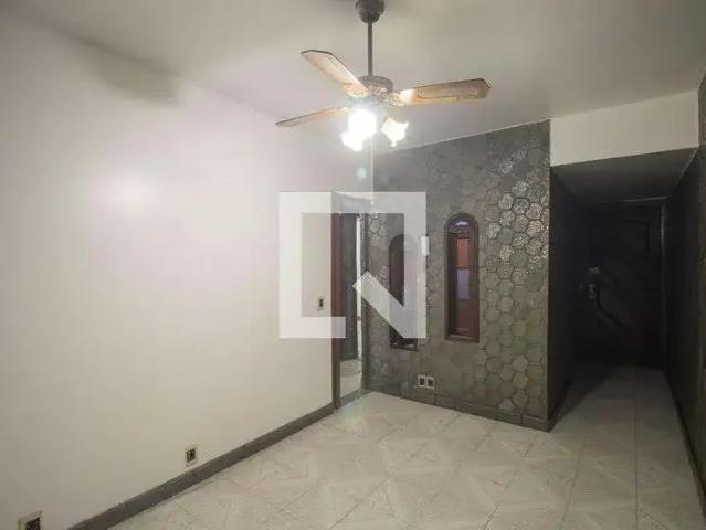 Apartamento para Locação em São Gonçalo/RJ Mangueira 2 Quartos