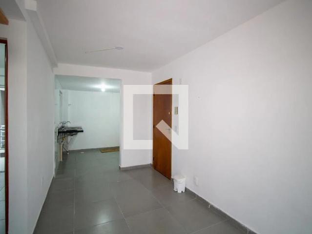 Apartamento para Locação em São Gonçalo/RJ Nova Cidade 2 Quartos