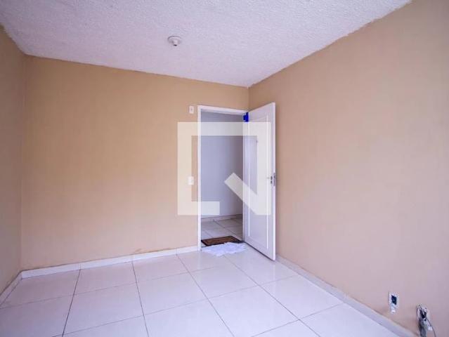 Apartamento para Locação em São Gonçalo/RJ Nova Cidade 2 Quartos