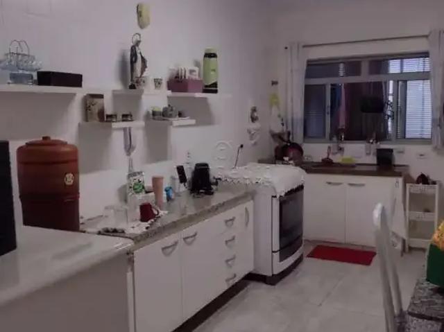 Apartamento para Locação em São José do Rio Preto/SP Vila São Pedro 3 Quartos