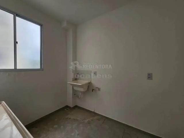 Apartamento para Locação em São José do Rio Preto/SP Jardim Nunes 2 Quartos