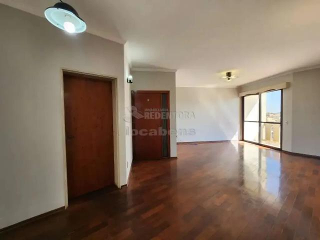 Apartamento para Locação em São José do Rio Preto/SP Santos Dumont 4 Quartos