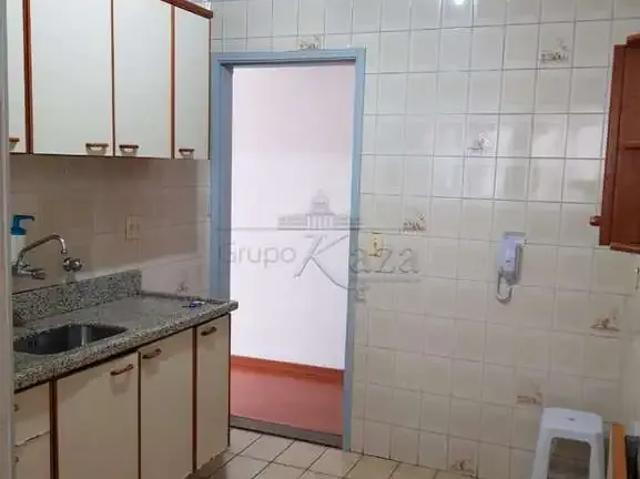 Apartamento para Locação em São José dos Campos/SP Centro 3 Quartos