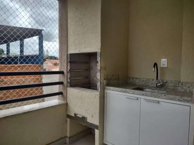 Apartamento para Locação em São José dos Campos/SP Jardim Oriente 2 Quartos
