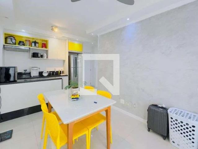Apartamento para Locação em São José dos Campos/SP Jardim Oswaldo Cruz 2 Quartos